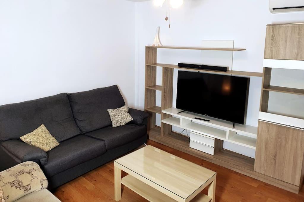 2F, Aire Acondic, 80M2, 2 Dormitorios, 4 Huespedes, Wifi Gratis La Línea de la Concepción Exteriör bild
